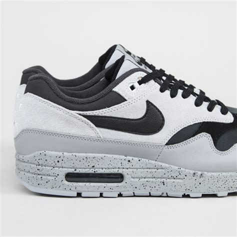 nike air max premium waar|Air Max 1 premium sneakers.